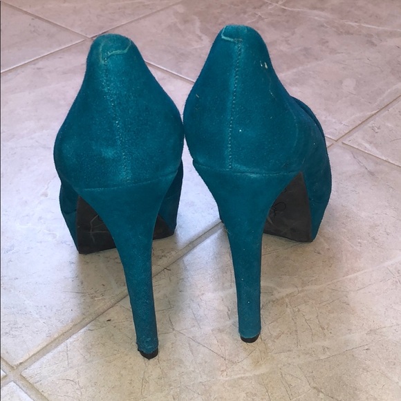 Jessica Simpson pumps - Picture 3 of 7